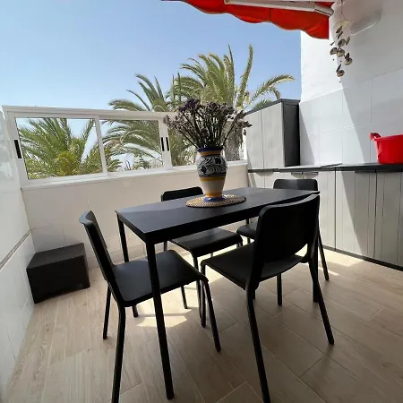 Chaparral Apartment *